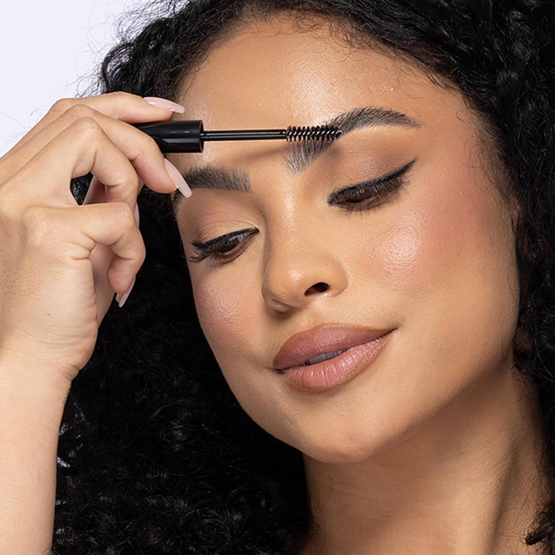 Billion Dollar Brows Clear Eyebrow Gel for Long-Lasting Hold and Radiant Glow - Image 4